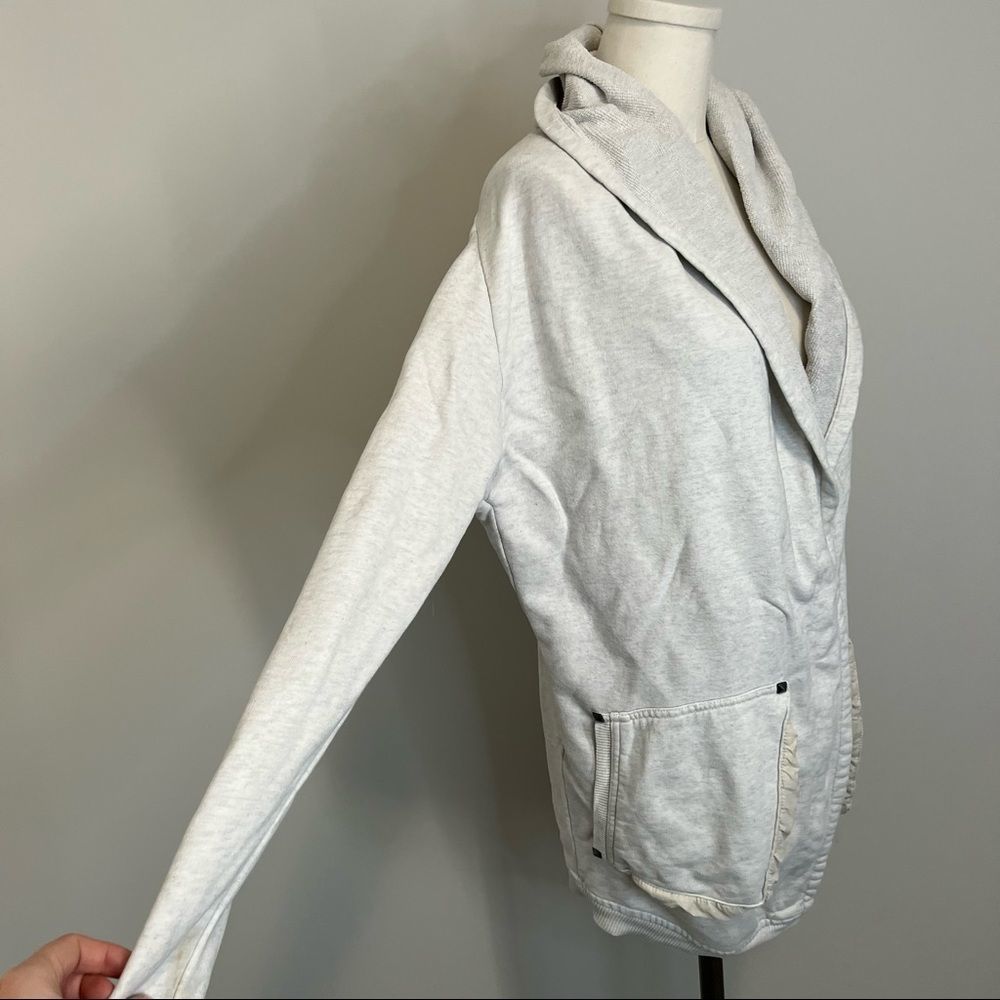 Aritzia Wilfred Roussea Zip Up Cardigan Sweater Ivory Cream Shawl Collar - Picture 9 of 16